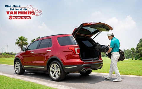Thuê tài xế lái xe đi đánh Golf