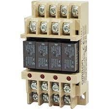 Bộ socket G6B-4BND 24VDC và 4 relay