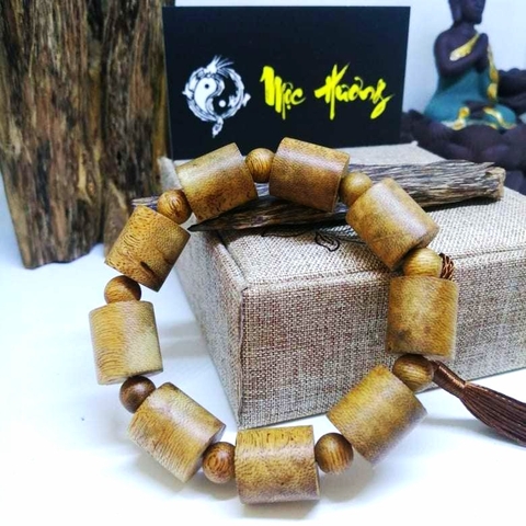 Vòng Trầm Hương Đốt Trúc 14mm Tốc Núi Rừng