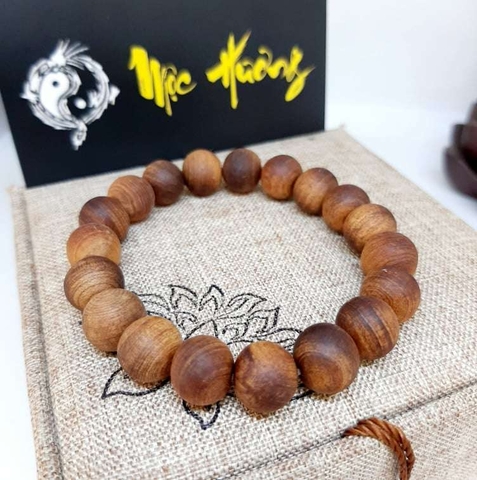 Vòng Gỗ Ngọc Am Đỏ Hà Giang Hạt Tròn 10 - 12mm