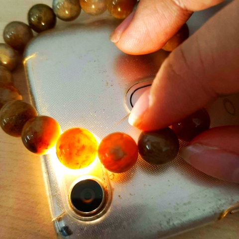 Vòng San Hô Hóa Thạch Tự Nhiên Thấu Quang Vip 12mm