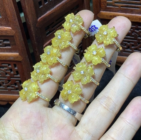 Nhẫn đá Thạch Anh Tóc Vàng tự nhiên vàng 10k tỳ hưu