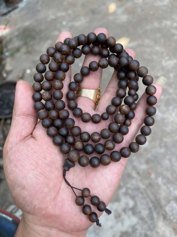 Chuỗi 108 Kỳ Hải Nam Chìm Nước 8mm