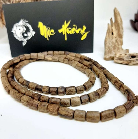 Vòng Trầm Hương Núi Rừng Nha Trang Dầu Đỏ 6mm Thơm Ngọt