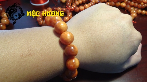 Vòng Gỗ Huyết Long Thấu Quang Vip 100%, Giá 195k, Freeship Toàn Quốc