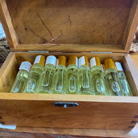 Tinh Dầu Ngọc Am Hà Giang Nguyên Chất 100% Tự Nhiên Chai 10ml