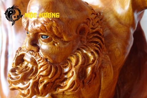 Tượng đạt ma quá hải gỗ hương đỏ gia lai