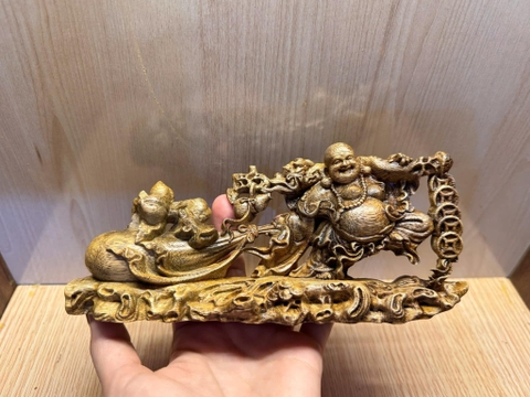 Tượng Gỗ Trầm Hương Phật Di Lặc Kéo Bao Tiền Để Xe