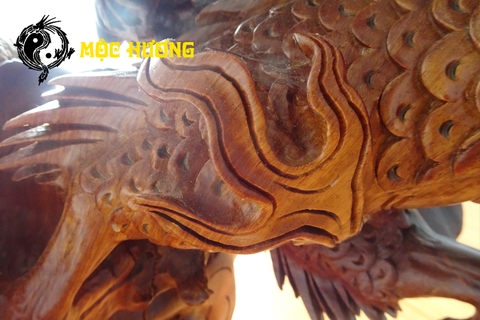 Tượng NHẤT LONG ÔM NGỌC gỗ Hương Đỏ Việt hàng sắc nét