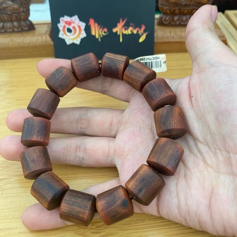 Vòng Gỗ Hoàng Đàn Trúc Nhộng Chìm Nước 14mm