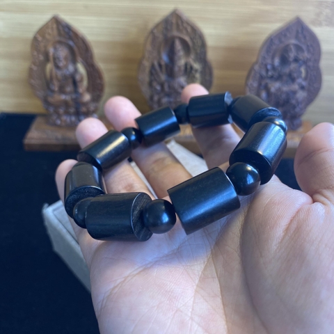 Vòng Gỗ Mun Sừng Khánh Hòa Núi Rừng 12mm Đốt Trúc