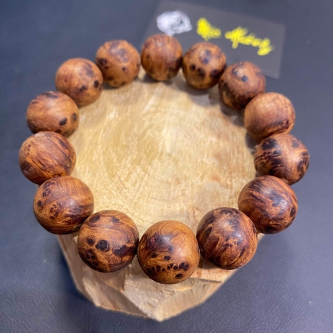 Vòng Gỗ Ngọc Am Nu Hoa Chọn Vân 16mm