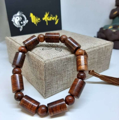 Vòng Gỗ Sưa Đỏ Quảng Bình Đốt Trúc Núi Rừng 10mm