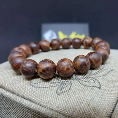 Vòng Gỗ Ngọc Am Nu Hoa Chọn Vân 10mm