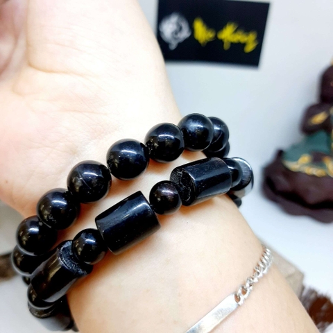 Vòng San Hô Đen Tự Nhiên Trúc 10mm