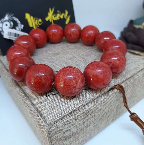 Vòng Tay San Hô Đỏ Tự Nhiên 18mm Việt Nam Loại VIP