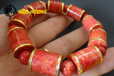 [ Sale Hot ] - Vòng Trúc 12mm San Hô Đỏ Tự Nhiên Bọc Vàng 18K Cao Cấp