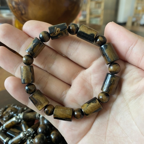 Vòng Tay San Hô Vua Tự Nhiên Đốt Trúc 8mm