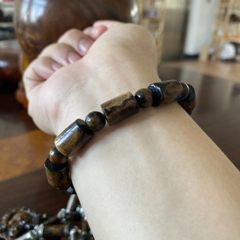 Vòng Tay San Hô Vua Tự Nhiên Đốt Trúc 8mm