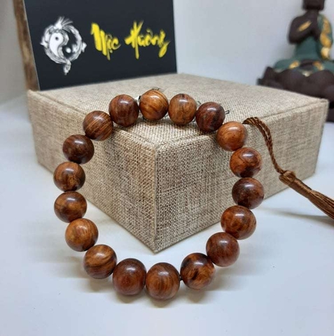 Vòng Gỗ Sưa Đỏ Quảng Bình Già Đen 300 Năm 10mm