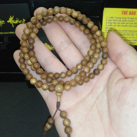 Chuỗi 6mm 108 Hạt Trầm Hương Tốc Núi Rừng Tự Nhiên Việt Nam