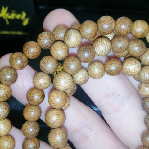 Chuỗi 6mm 108 Hạt Trầm Hương Tốc Núi Rừng Tự Nhiên Việt Nam