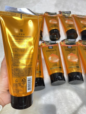 Ủ Tóc Giúp Tóc Chắc Khoẻ, Phục Hồi Hư Tổn Miseen Scène Perfect Serum Golden Morocco Argan Oil 330ml Ủ Tóc Giúp Tóc Chắc Khoẻ, Phục Hồi Hư Tổn Miseen Scène Perfect Serum Golden Morocco Argan Oil 330ml