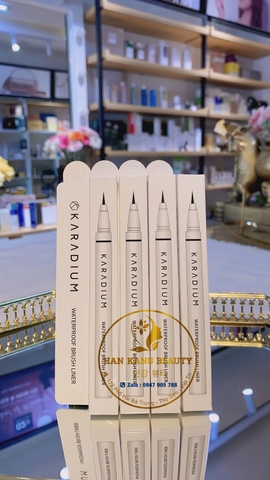 Bút dạ kẻ mắt không trôi trong nước Karadium Waterproof Brush Liner Bút dạ kẻ mắt không trôi trong nước Karadium Waterproof Brush Liner