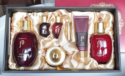 Bộ dưỡng ẩm, căng bóng, trẻ hóa da Whoo Jinyulhyang Special Set (7 SP) Bộ dưỡng ẩm, căng bóng, trẻ hóa da Whoo Jinyulhyang Special Set (7 SP)