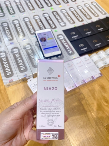 Serum Niacinamide 20% sáng da, thu nhỏ lỗ chân lông Evenswiss 30ml (hàng công ty) Serum Niacinamide 20% sáng da, thu nhỏ lỗ chân lông Evenswiss 30ml (hàng công ty)