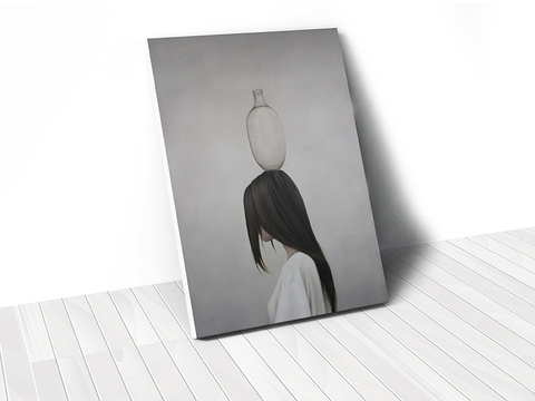 Tranh Lady with bottle abstract