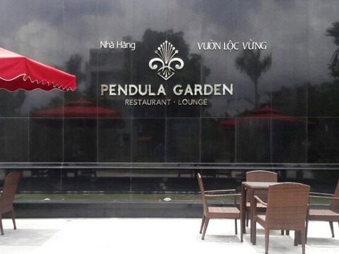 Minh Thy Furniture cung cấp  bàn ghế giả mây cho Nhà Hàng Pendula Garden