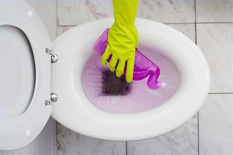 CÁCH SỬ DỤNG THIẾT BỊ VỆ SINH SỨ BỀN LÂU