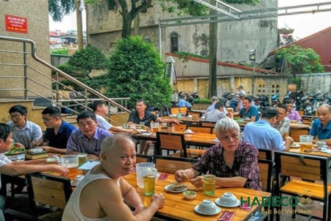 Mở quán bia hơi Hà Nội lợi nhuận cao không phải ai cũng biết