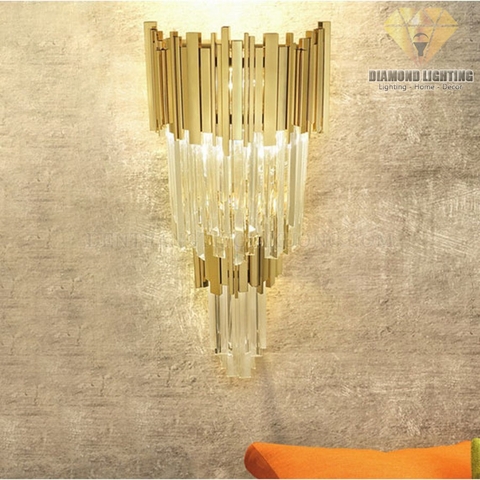 đèn tường thủy tinh thân xi vàng cao cấp trang trí không gian nhà hàng khách sạn