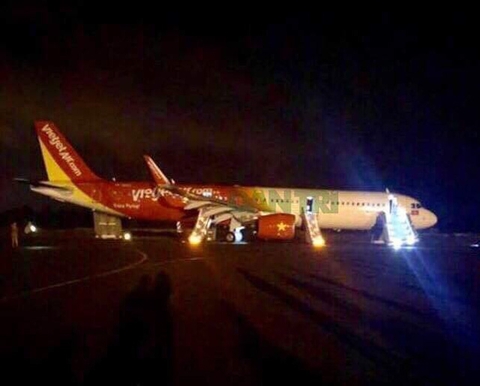 Máy bay Vietjet gặp sự cố nghiêm trọng, một số hành khách nhập viện