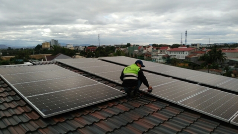 THỦ TƯỚNG THAY ĐỔI CHÍNH SÁCH GIÁ ĐIỆN MẶT TRỜI