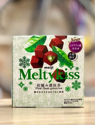 Kẹo Socola Tươi Melty Kiss Nhật Bản màu xanh vị trà xanh 56g