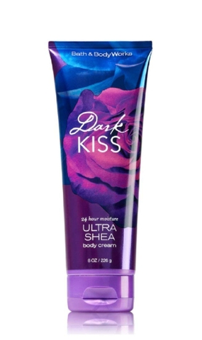 KEM DƯỠNG THỂ DARK KISS-226G