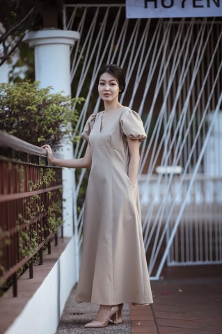 SURE DRESS BY HUYEN CHAU NGUYEN