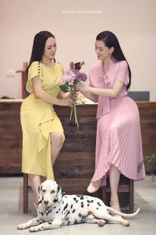 VẺ ĐẸP CỦA QUÝ CÔ NƯỚC PHÁP