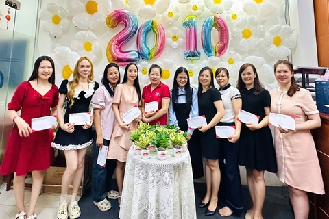 GALUP TRAO GỬI YÊU THƯƠNG NHÂN NGÀY PHỤ NỮ VIỆT NAM 20/10 – MÓN QUÀ NHỎ,        Ý NGHĨA LỚN