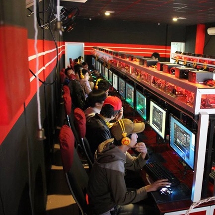 Chọn gạch ốp lát cho phòng game