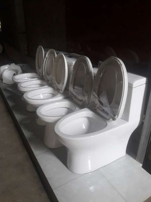Mua thiết bị vệ sinh thanh lý thế nào lợi ích nhất
