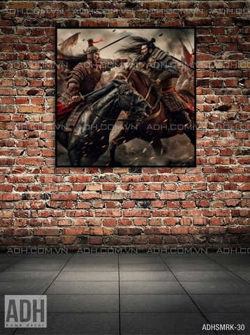 Tranh khung treo tường dũng sĩ trên lưng ngựa chiến đấu