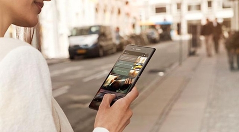 Xperia Z Ultra: To quá liệu có phiền phức?