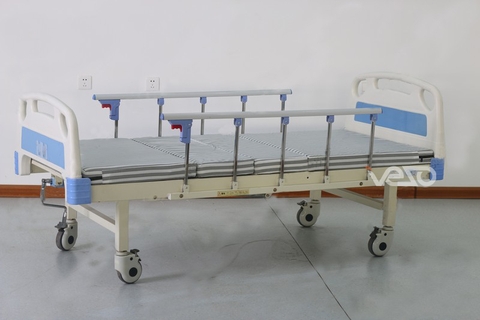 Giường bệnh cơ 1 tay quay TG-BC01 (CS21):