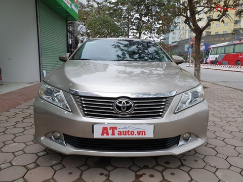 Toyota Camry 2.5G 2012