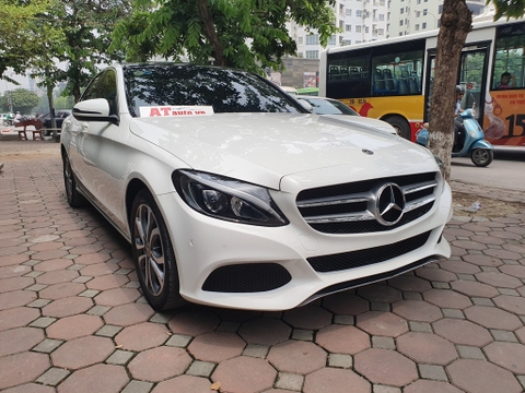 Mercedes C200 2018 siêu lướt