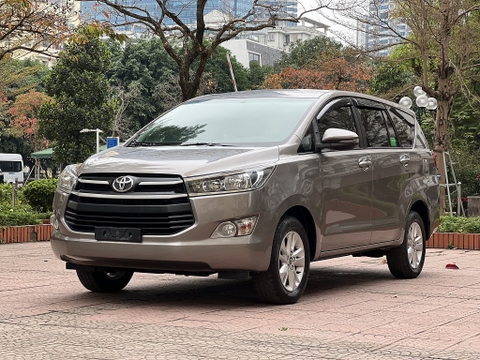Siêu phẩm Toyota innova 2.0 G 2018 cực mới